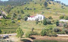 Aldeia Do Mato Guesthouse